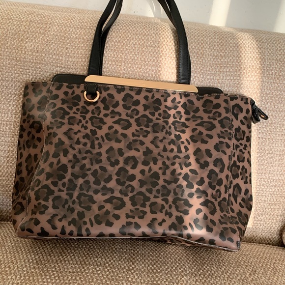 Carpisa animal print tote made in Italy - Picture 2 of 6